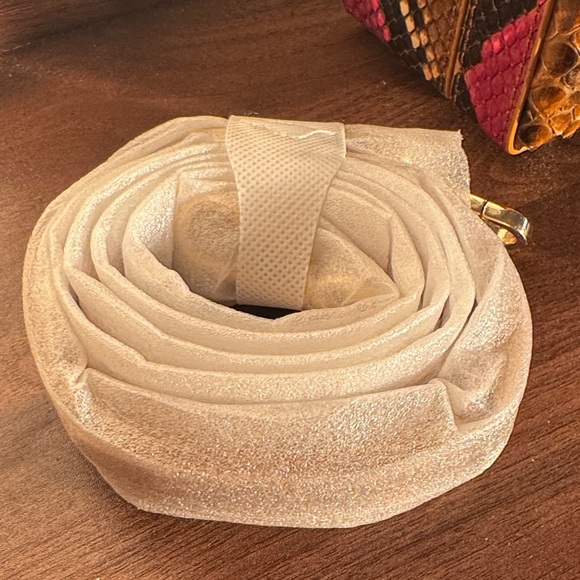 Brandon Blackwood Snake-Print Kendrick Trunk in Brown & Fuscia - Picture 3 of 8